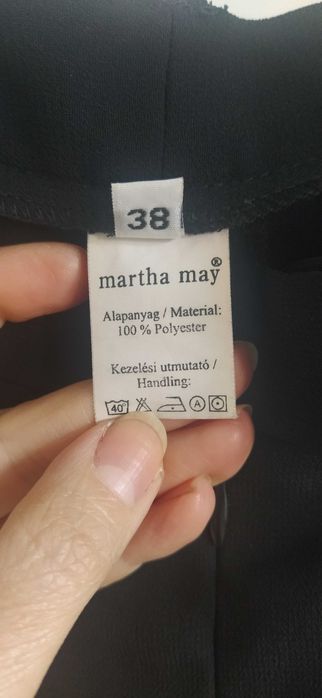 Pantaloni negri eleganti