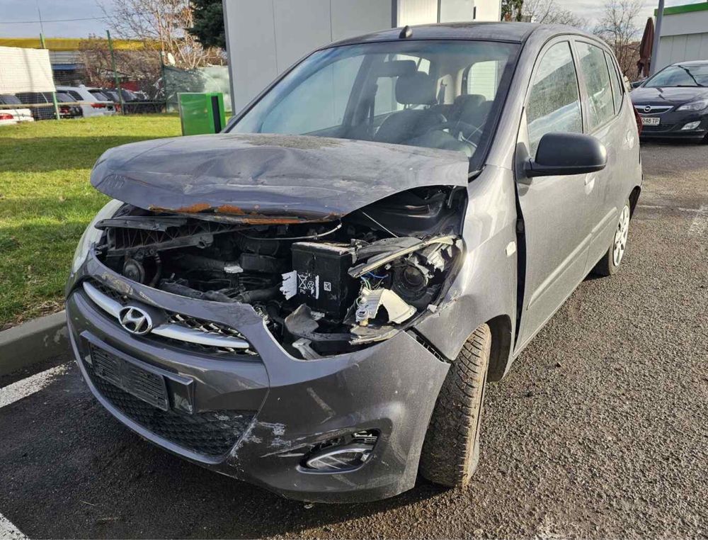 Hyundai i10 1.1i 66 к.с facelift на части