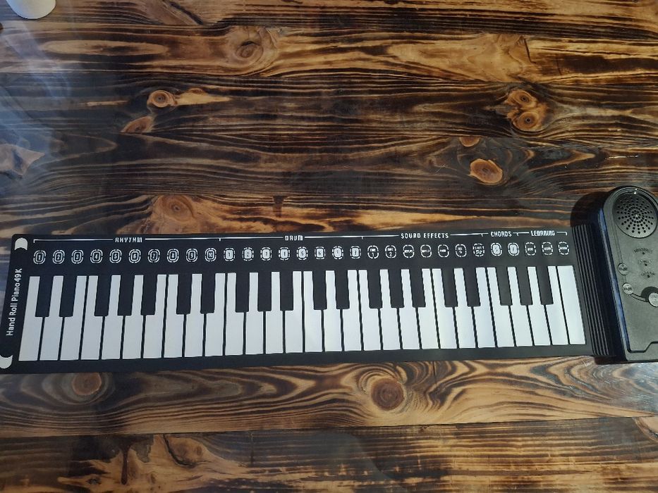 Hand roll piano.