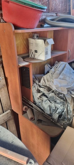 Продам стол  компьютерный б/у