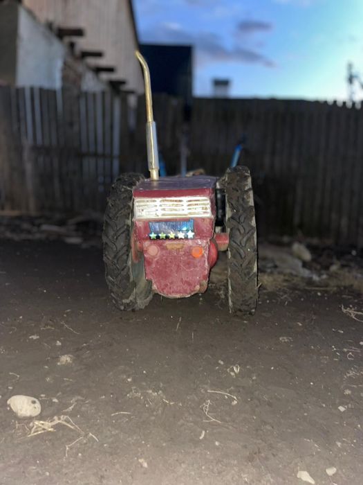 Vând motocultor pe motorina