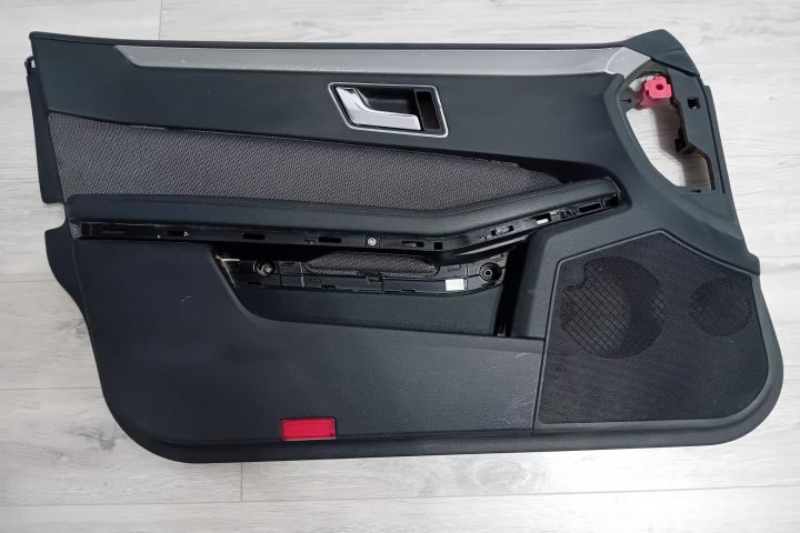 Fata usa /portiera stanga fata  Cu Ornamente + Lumini Ambientale Merc