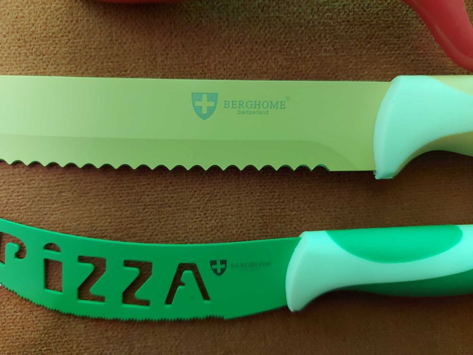 Cutite profesionale pentru paine, pizza, curatitor legume
