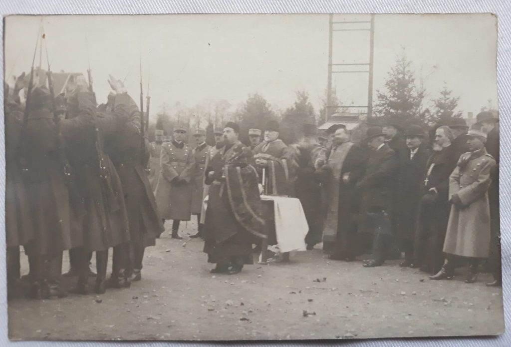 Fotografii mai rare de colecție nu trimit în tara preda  perso în cent