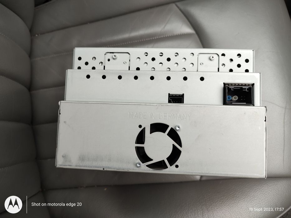 navigație originala Mercedes Benz CLS w219