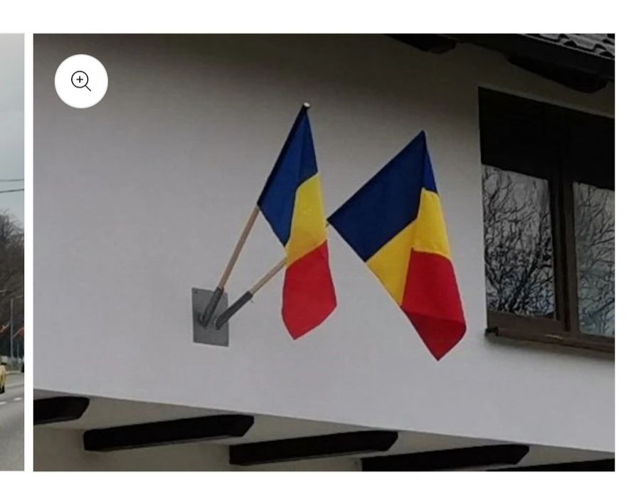 Steagul României cu prinderea pe stâlp