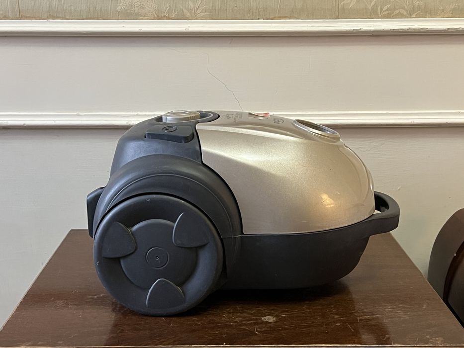 Пылесос LG V-C3245RT