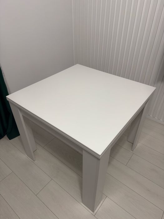 Masă extensibilă MDF pentru living / dining / bucătărie