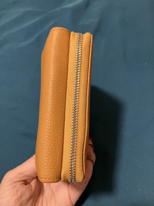 Ново дамско портмоне естествена кожа