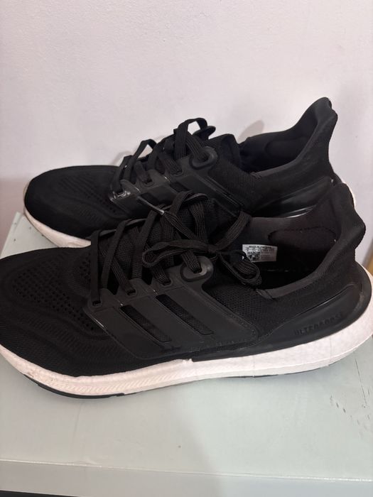 Vand Adidas Ultraboost 41