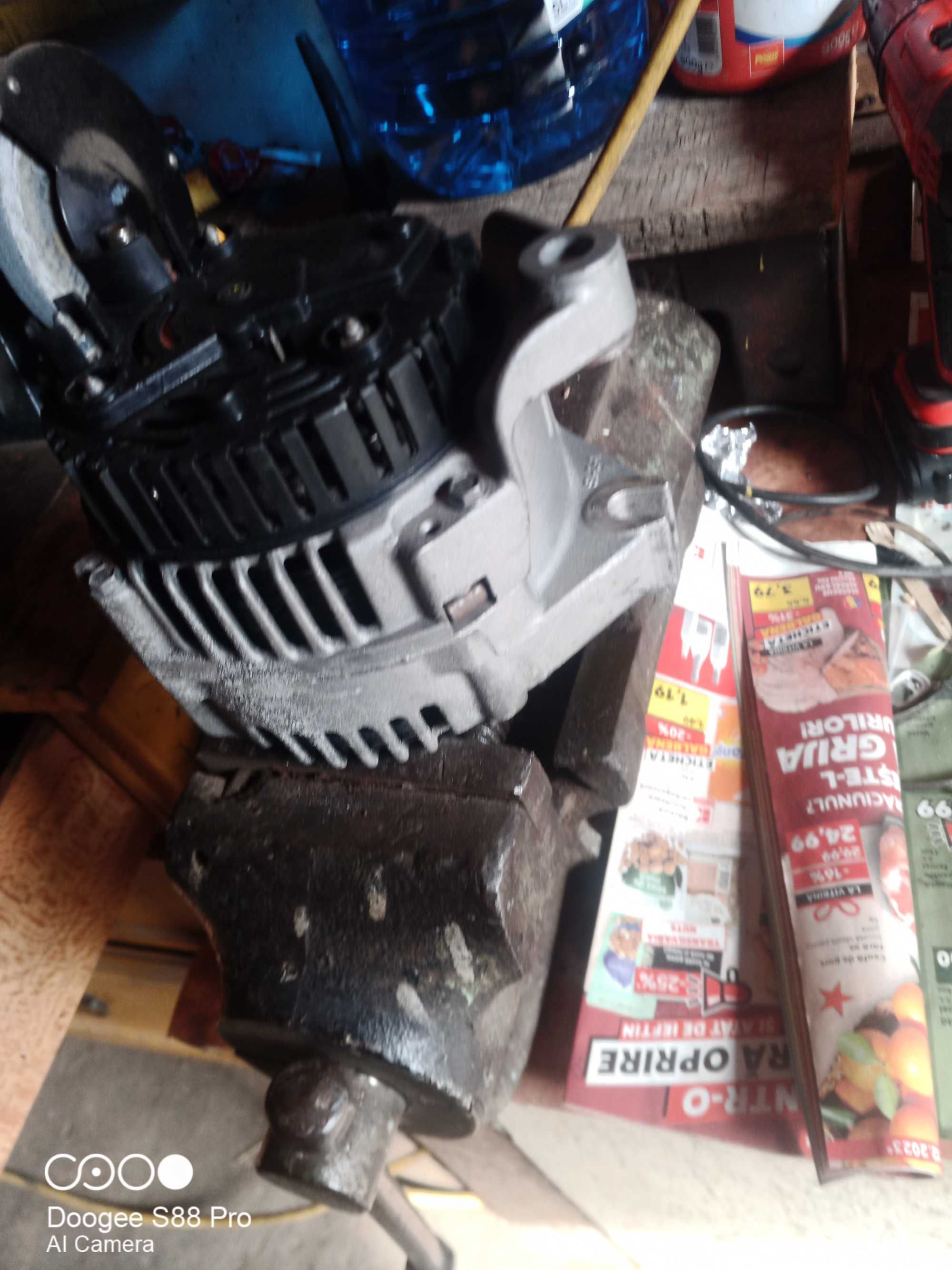 Alternator Citroen Saxo 15 diesel .95.A folosit 2 luni