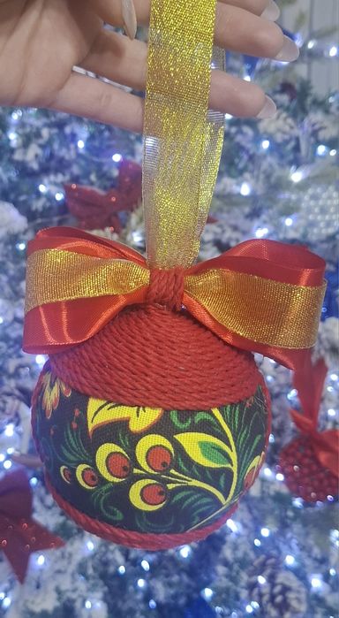 Новогодние игрушки