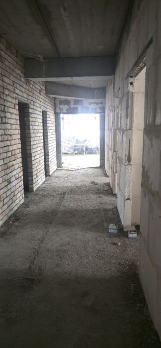 Дом новостройка коробка с перегародками 200квм