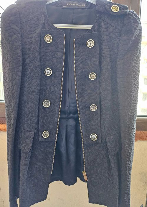 Sacou Zara, pastrat in conditii foarte bune