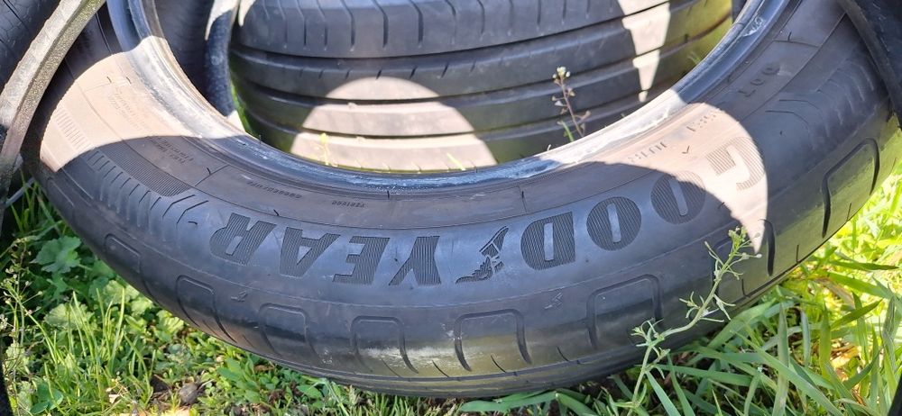 Anvelope vara R 17,18 set