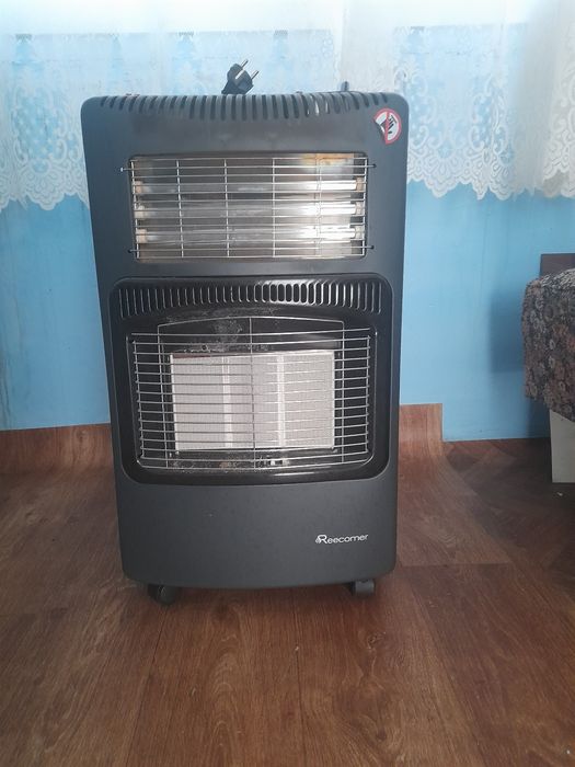 Sobă pliabilă Reecomer 4200 W (gaz + electric) + kit GPL inclus