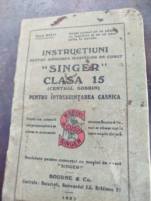 Masina de cusut SINGER vând sau schimb