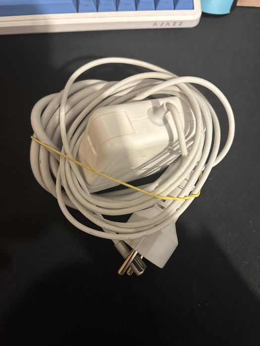 Incarcator Macbook tip L