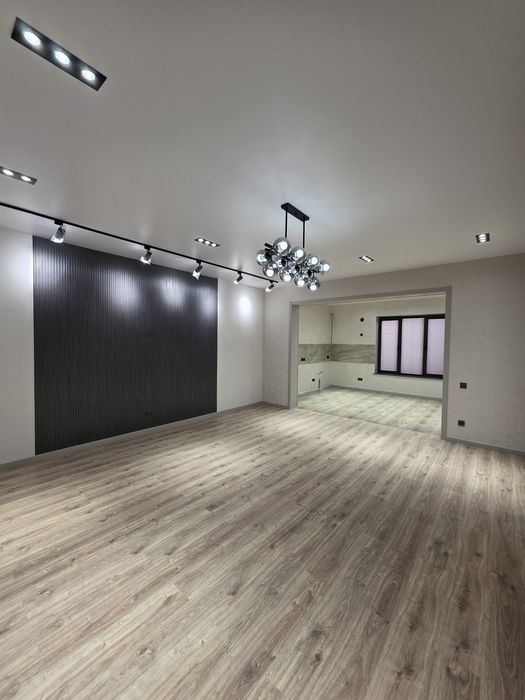 Дурмень САНИИФ,  продаётся новый еврокоттедж под ключ 2.7 сот. 5 комн.