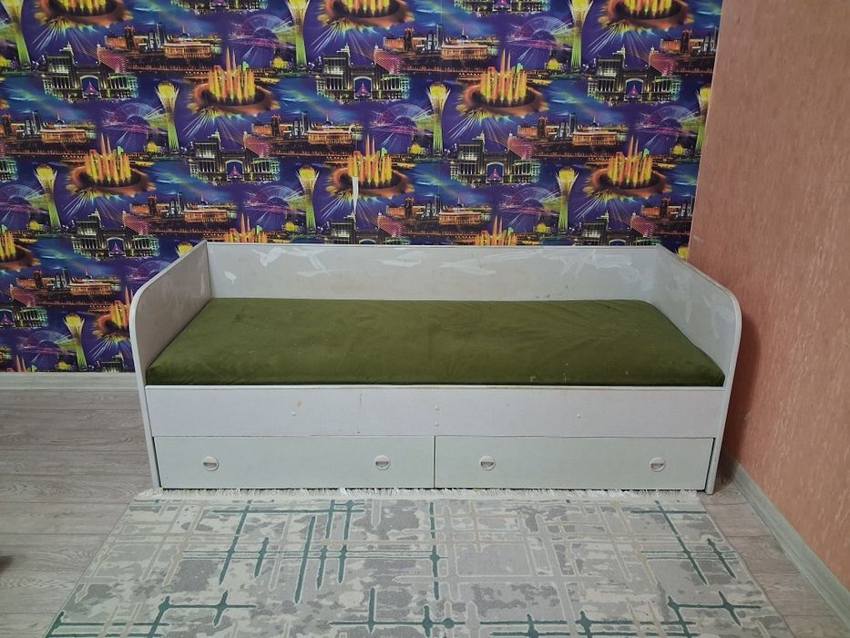 Односпальный кровать