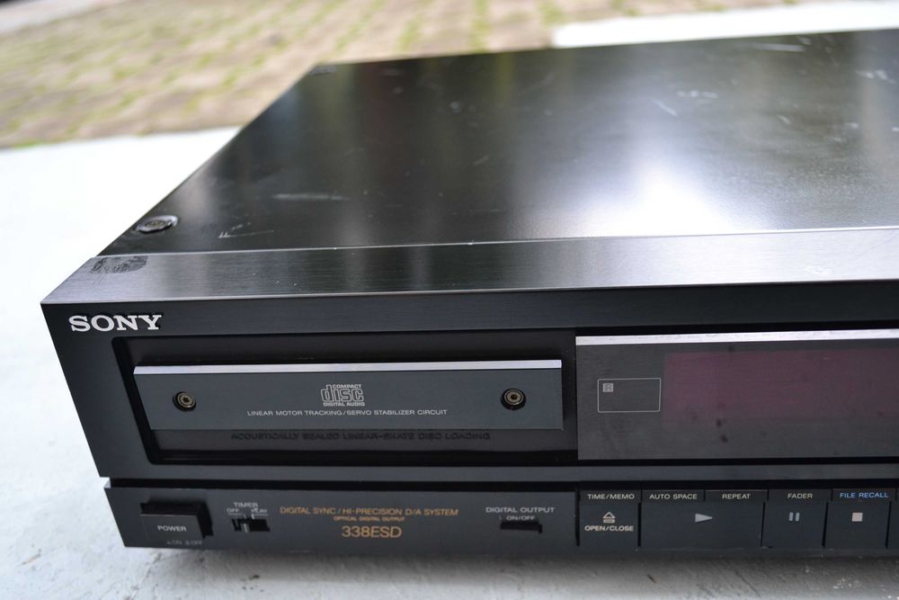 Cd player Sony CDP 338 ESD