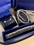 Set Swarovski Angelic auriu / colier - brățară - cercei