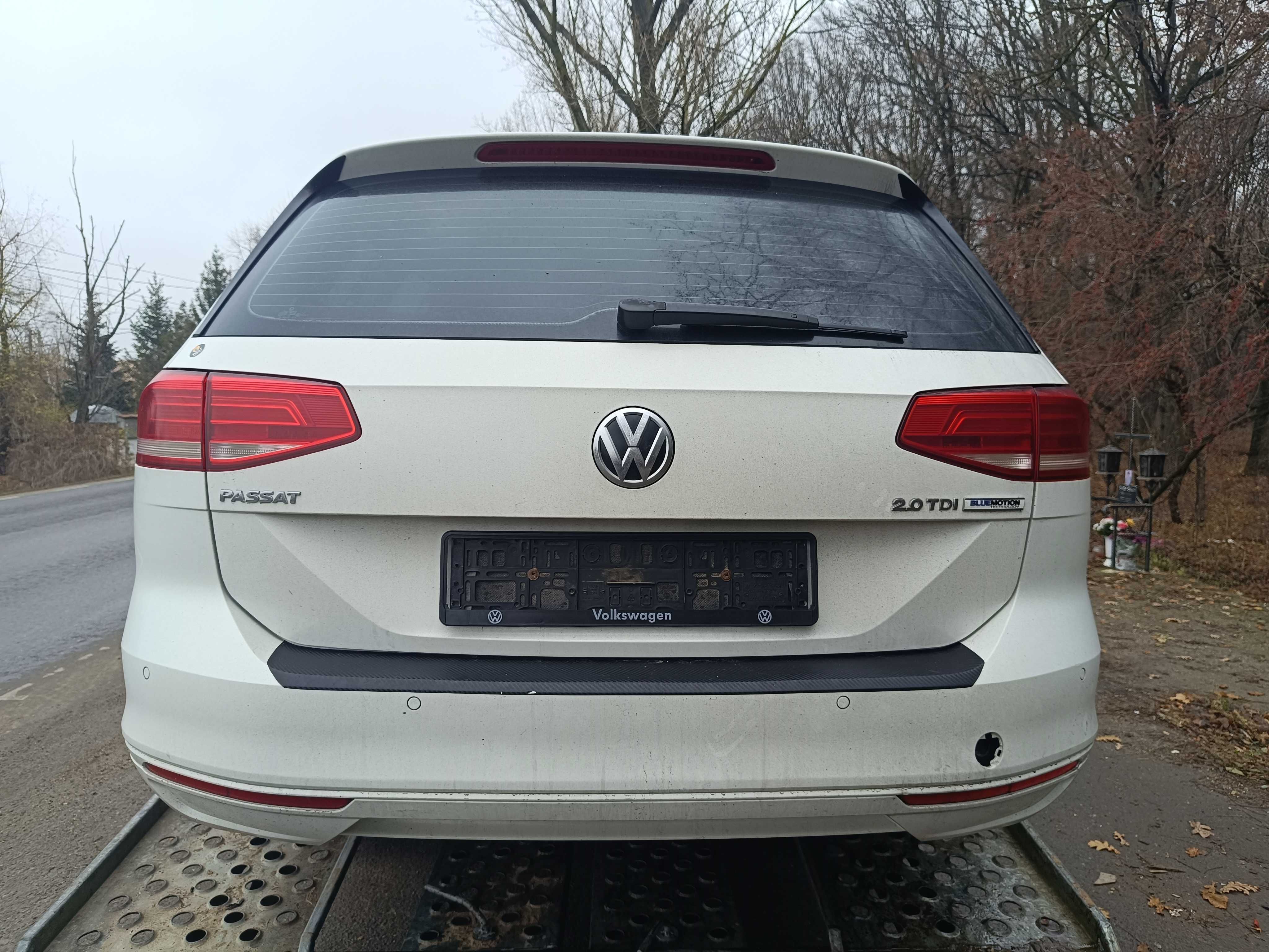 Bara spate Volkswagen Passat B8 break spoiler spate Volkswagen Passat