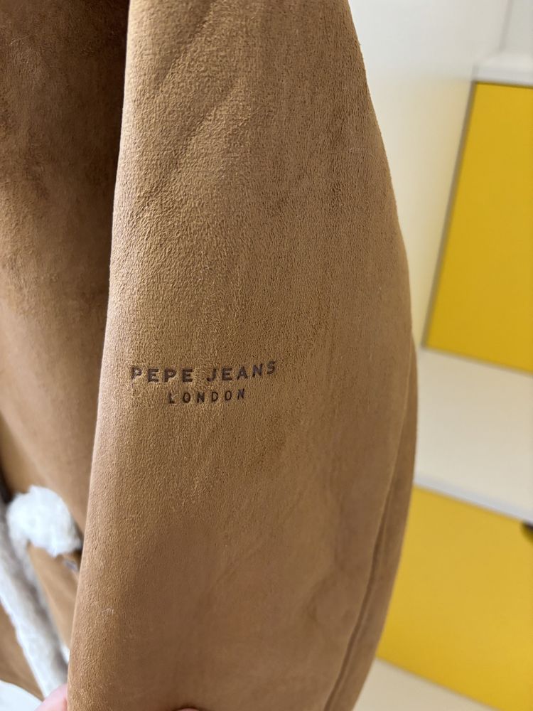 Pepe Jeans London - Палто от еко вълна Althea
