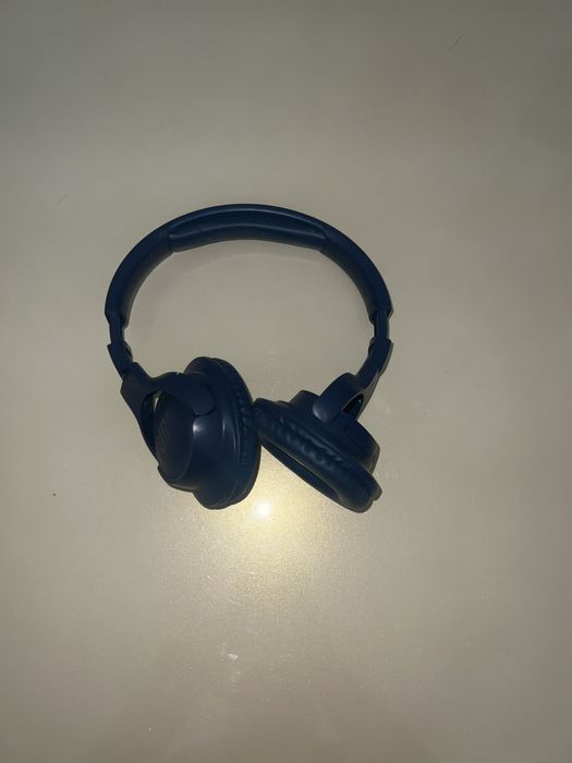 Jbl наушники в отличном состоянии