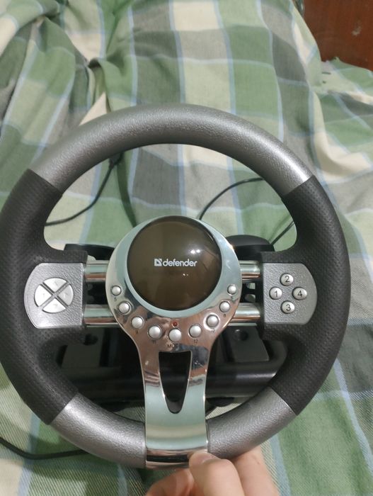 Игровой руль defender