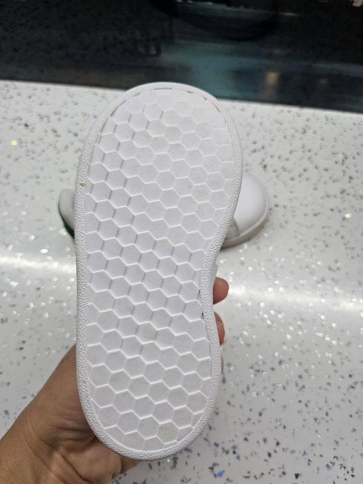 Бебешки обувки Adidas и Lacoste
