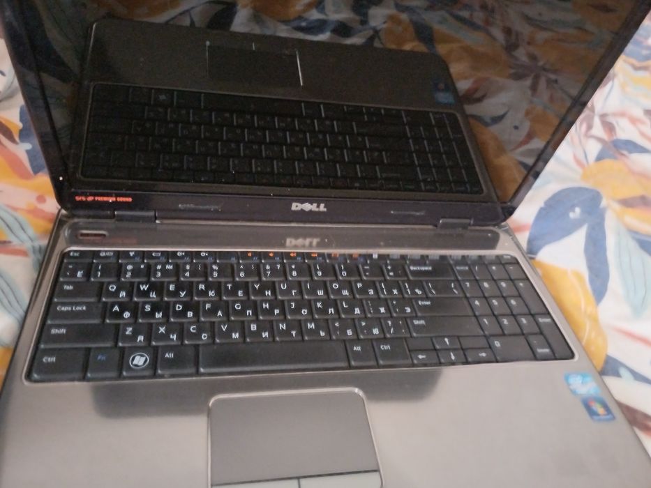Продам ноут бук DELL