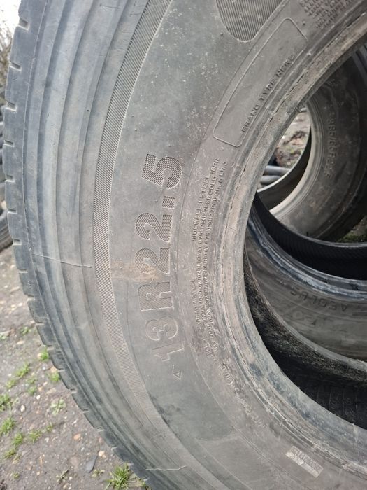 Vand 1 anvelopa 13R 22.5 buna fara defecte