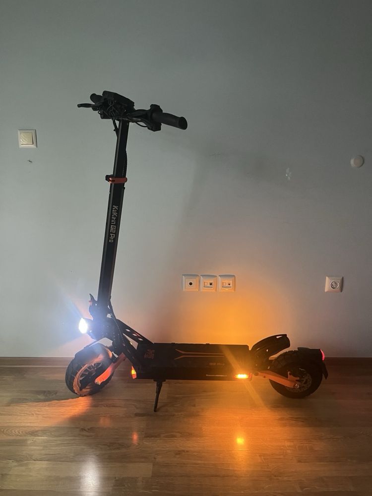 Продавам Тротинетка Kukirin G2 Pro 2025