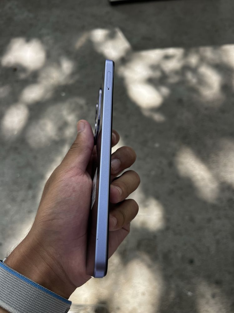 Oppo A3 256gb.