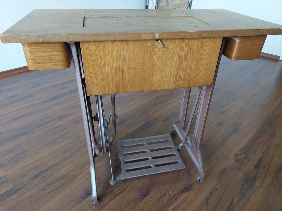 Масичка от шевна машина