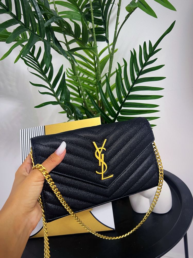 Geantă Yves Saint Laurent – Cassandra – Nouă