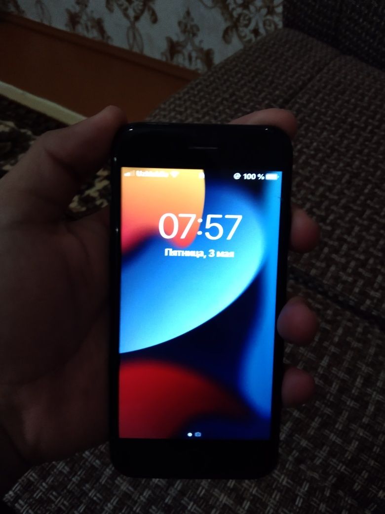 Iphone 7 jet black 128gb