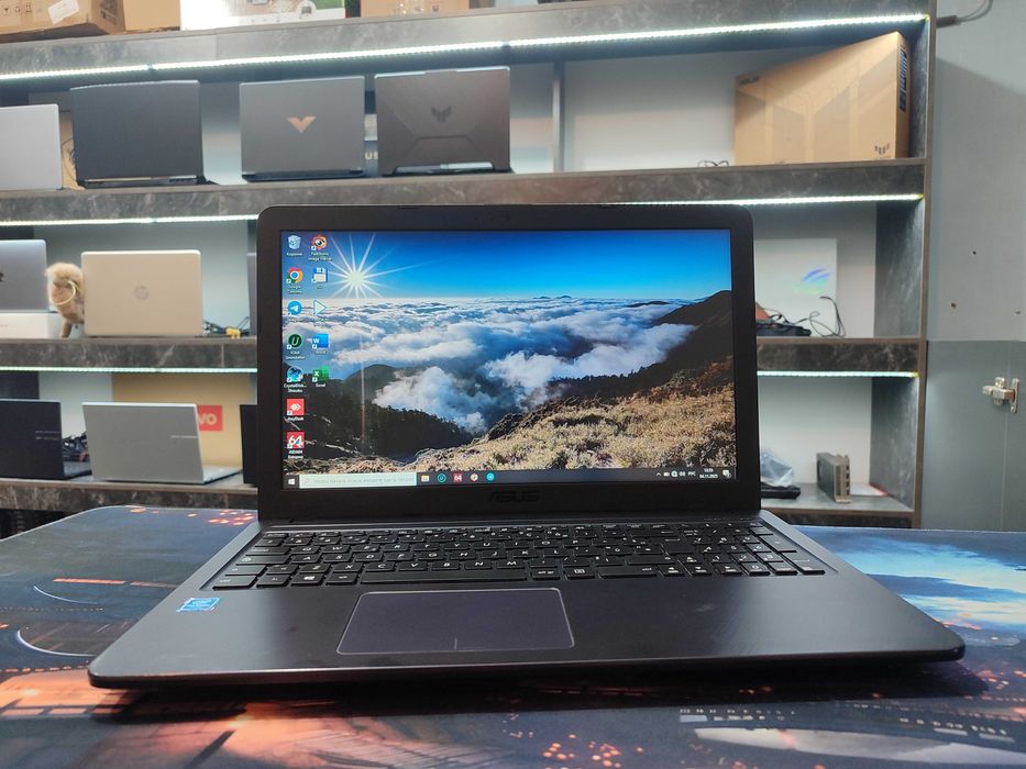 Ноутбук офисный Asus Intel Celeron N4020