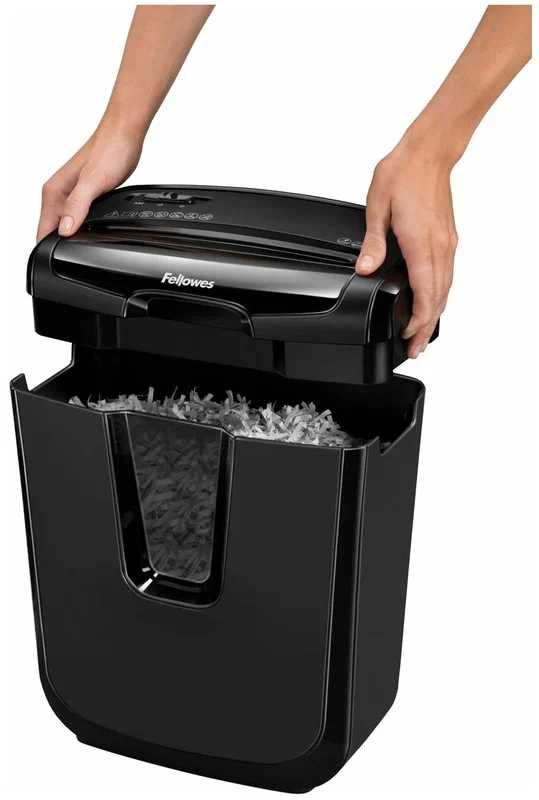 Уничтожитель бумаг Шредер  Fellowes Powershred M-7C черный FS-46031