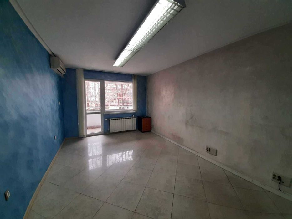 Продава се Тристаен апартамент в София, Център - 123 кв.м за 2358 €/кв.м - Снимка #7