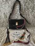 Geantă Prada Soft Sound, 24cm, în stoc