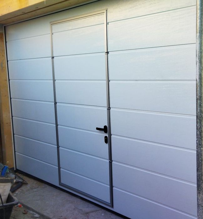 Ușa de garaj - Hörmann