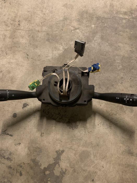 Лостчета мигачи фарове чистачки лентов кабел пежо peugeot citroen