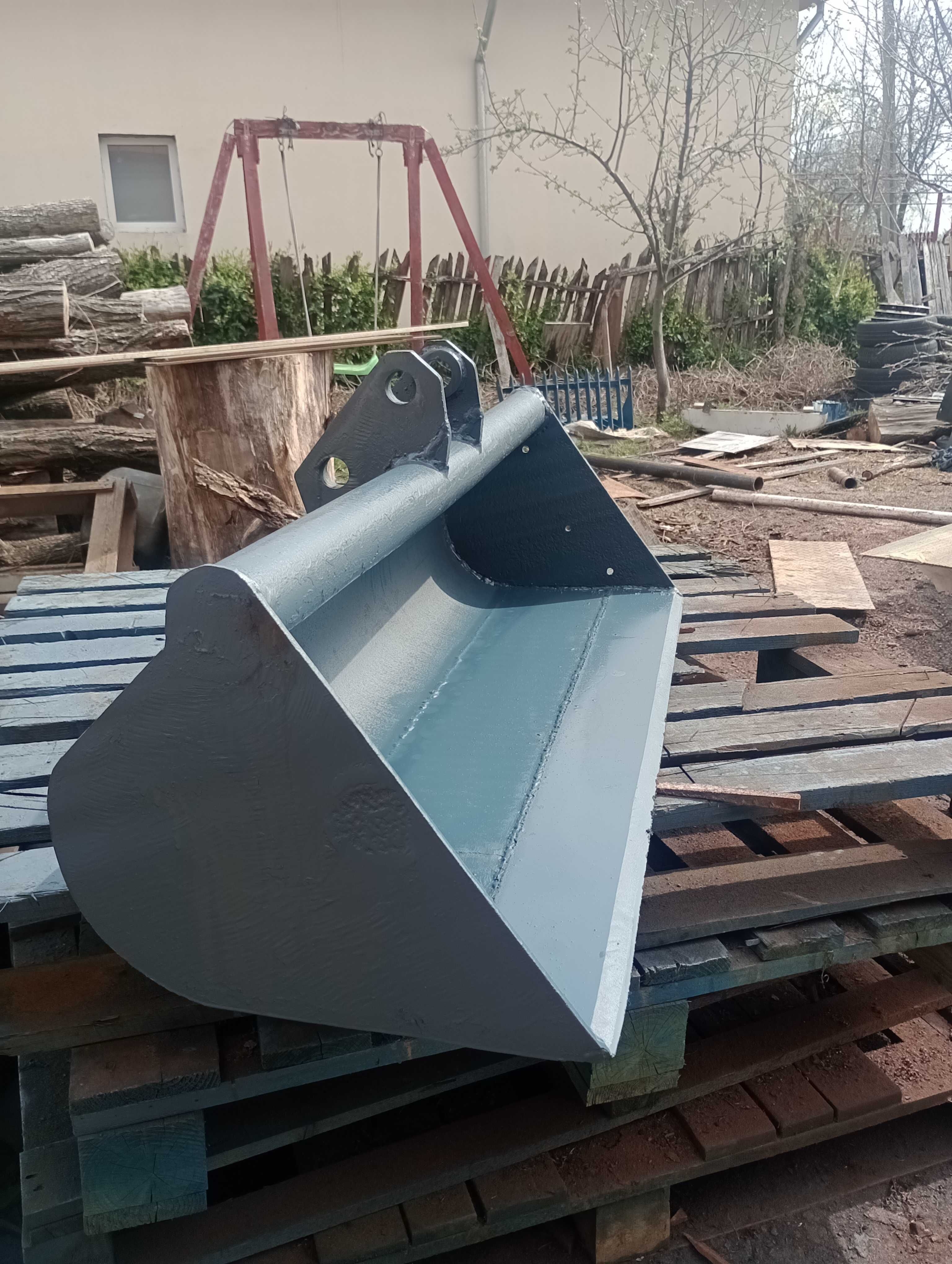 Cupe de taluz și de săpat miniexcavator