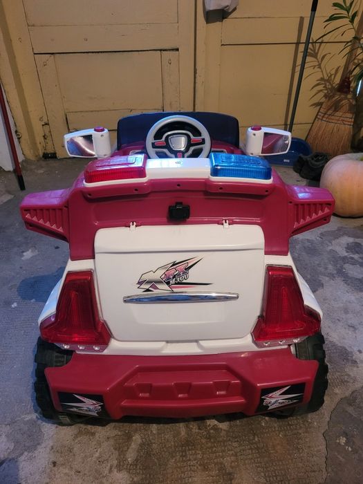 Masina elecrica pentru copii