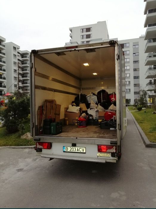Spatii depozitare boxe depozitare de închiriat storage
