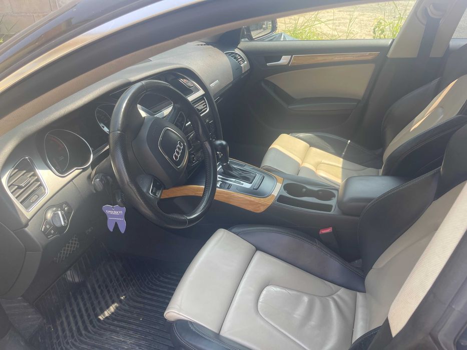 Audi A5 Sportback 2.0 TDI ,  155.800km.Distributie schimbata.Urgent