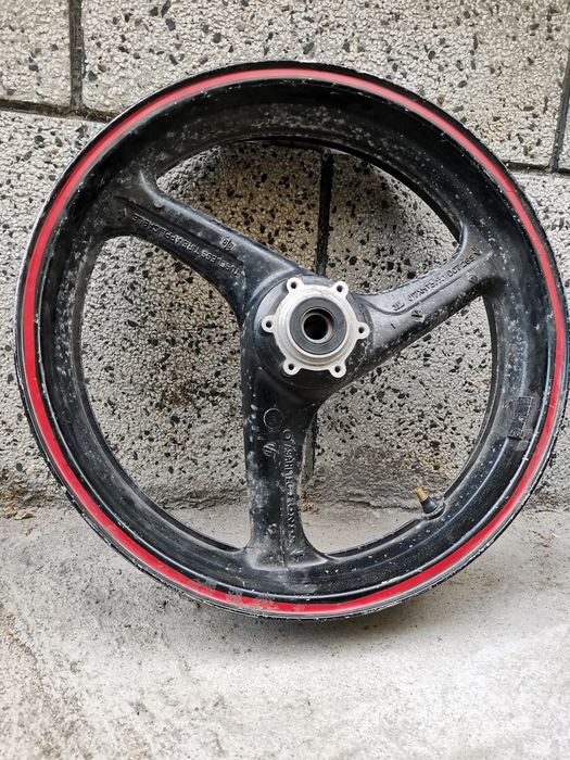 Предна джанта Хонда F3 , F4