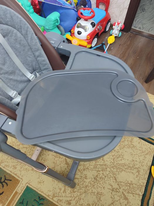 Стулчик для кормления